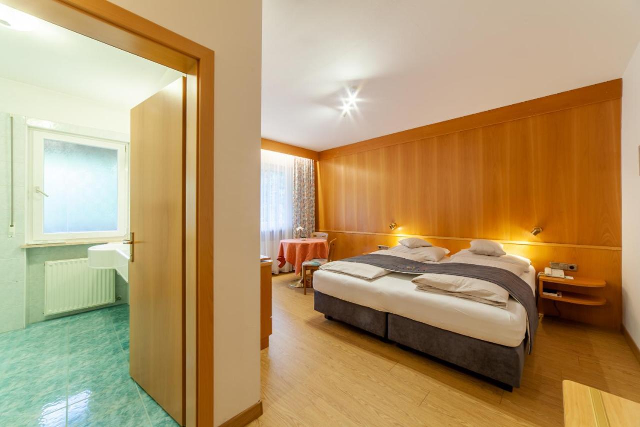 Fruehstuecks-Hotel Olympia Τιρόλο Εξωτερικό φωτογραφία